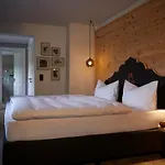 Aschbacher Hof 3*