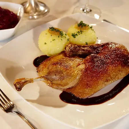 Aschbacher Hof 3*