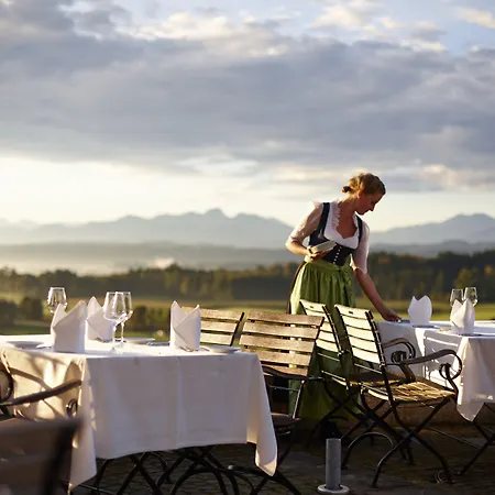 Aschbacher Hof Hotel 3*